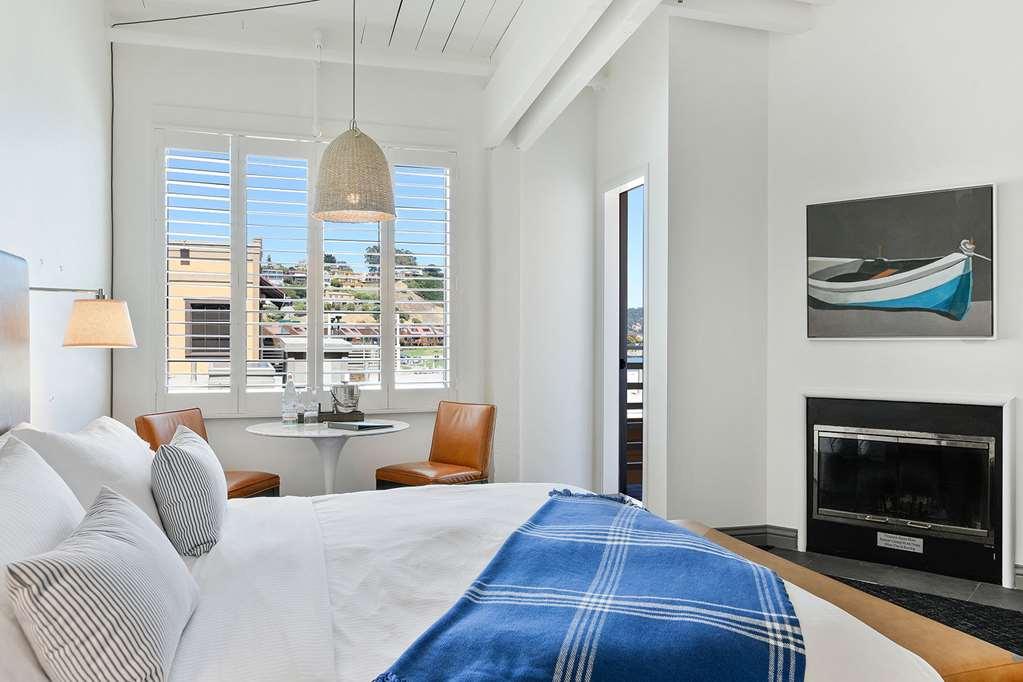 Waters Edge Tiburon Quarto foto
