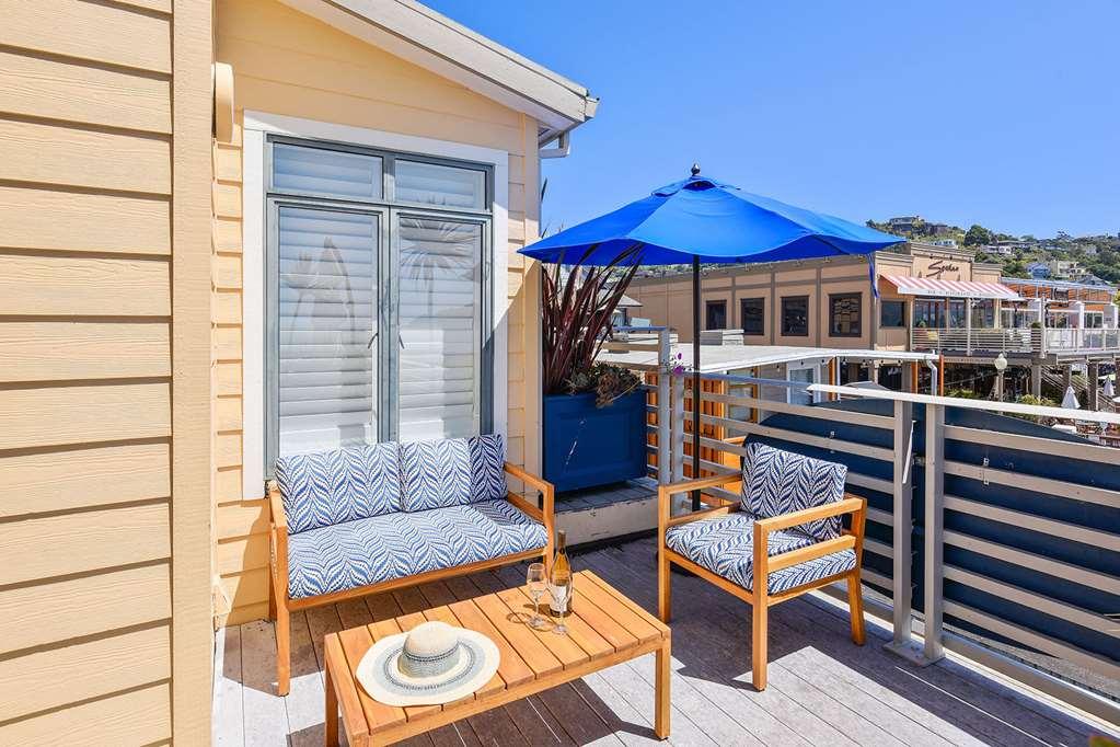 Waters Edge Tiburon Quarto foto